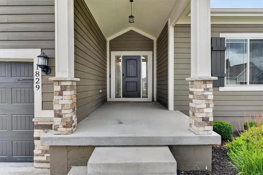 1829 NE Riley Drive, Lees Summit, MO 64086 - #2