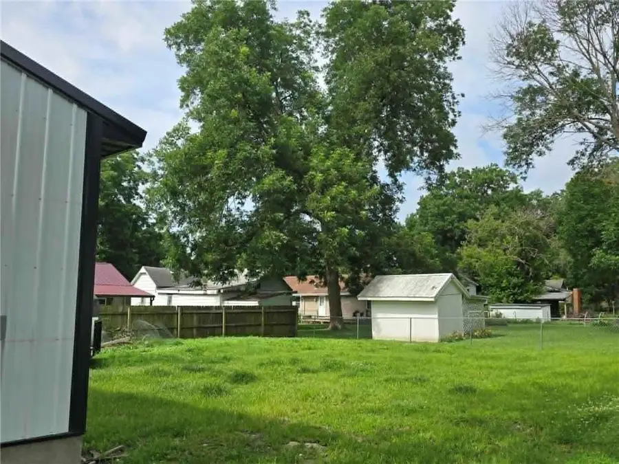 101 N 8th Street, Clinton, MO 64735 - #2