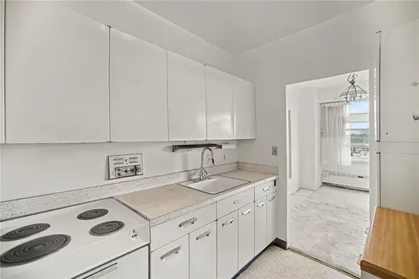 333 W Meyer Boulevard #909, Kansas City, MO 64113