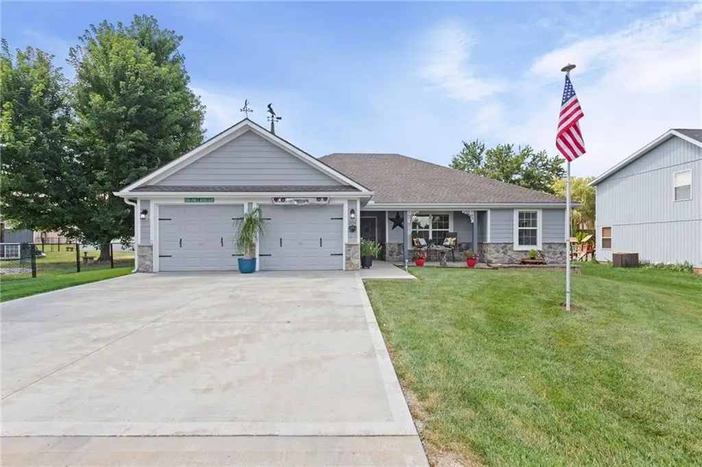 205 Ceremonial Drive, Buckner, MO 64016 - #1