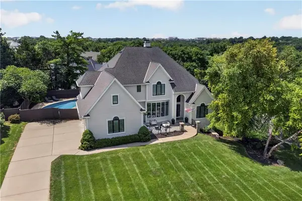5717 W 128th Terrace, Overland Park, KS 66209