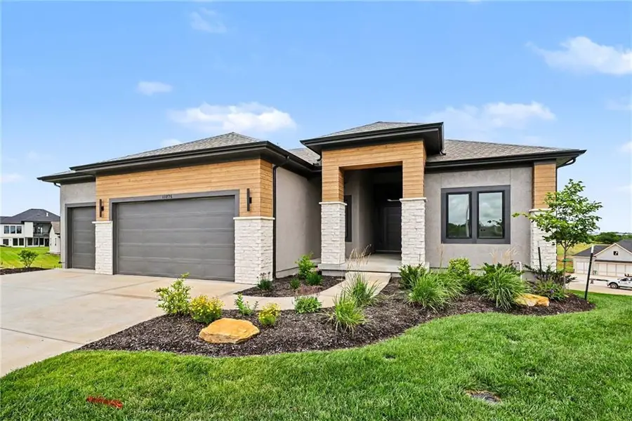 11275 S Gleason Road, Olathe, KS 66061 - #3