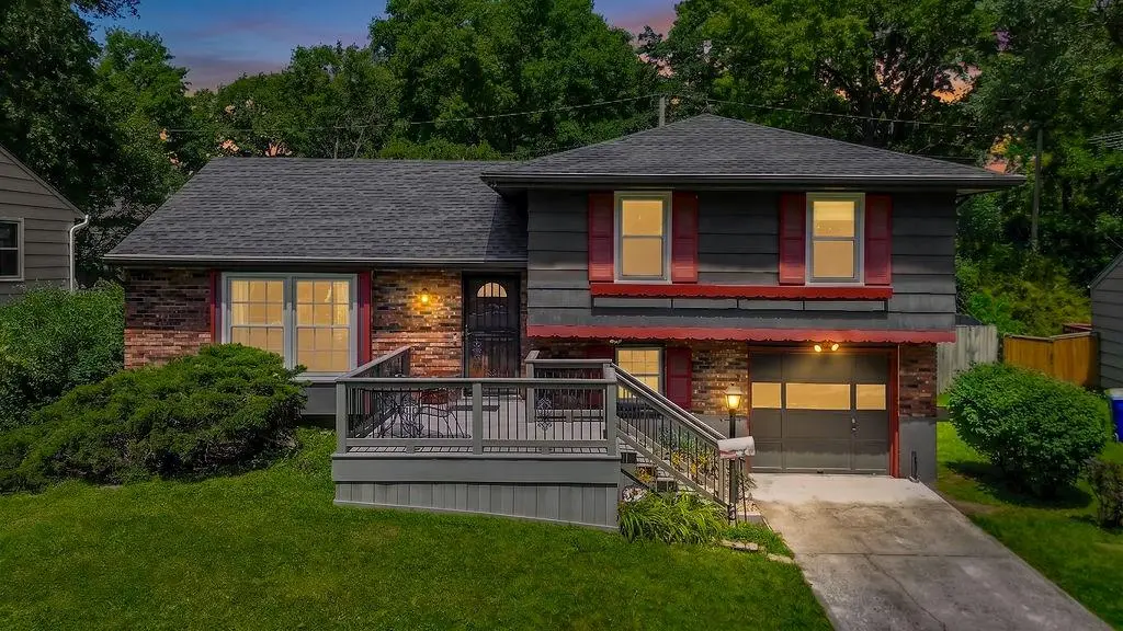8320 E 133rd Street, Grandview, MO 64030 - #1