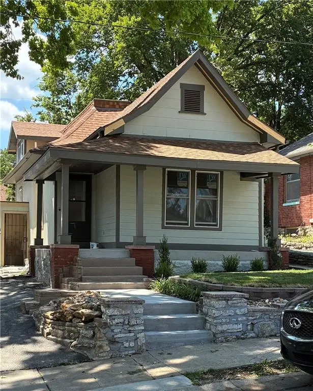4812 Mercier Street, Kansas City, MO 64112 - #2