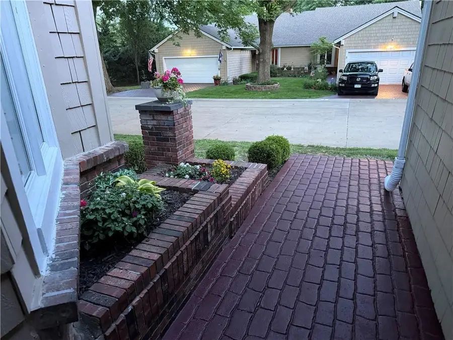 4 W 127th Street, Kansas City, MO 64145 - #3