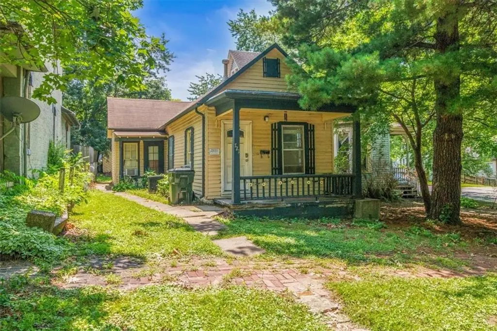721 Olive Street, Leavenworth, KS 66048 - #1