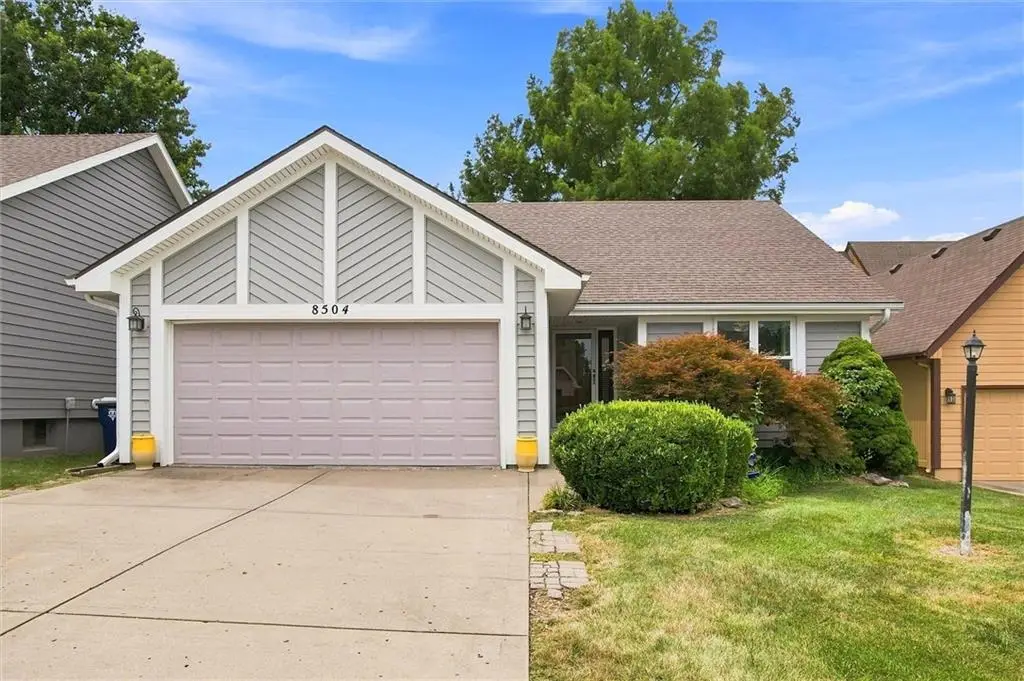 8504 NW Chatham Avenue, Kansas City, MO 64154 - #1