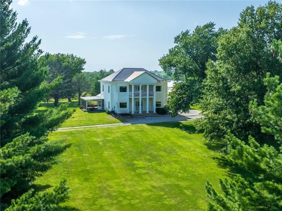 6585 NE Catawba Road, Breckenridge, MO 64625 - #2