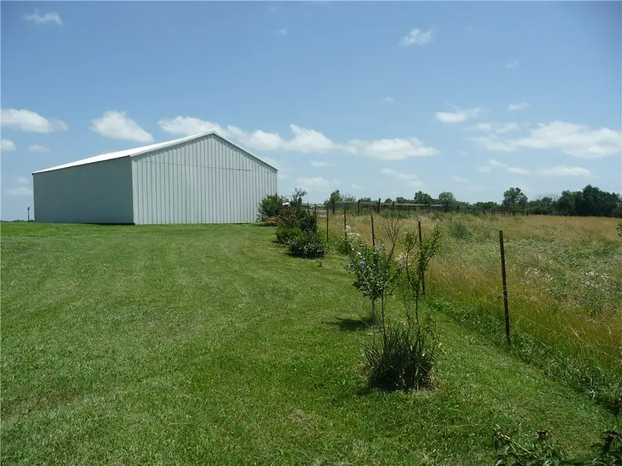 335 NW 200 Road, Centerview, MO 64019 - #3