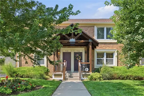706 W 46th Street #706, Kansas City, MO 64112