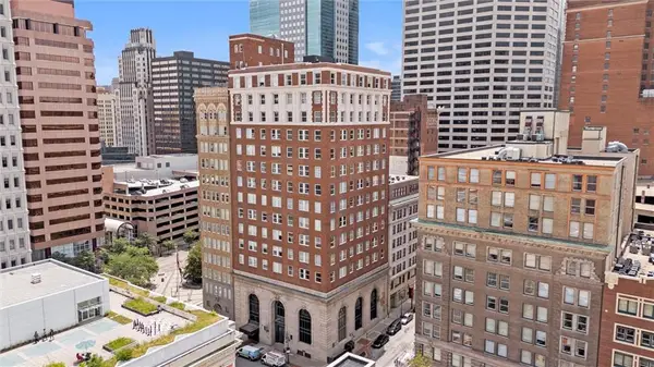 21 W 10th Street #5C, Kansas City, MO 64105