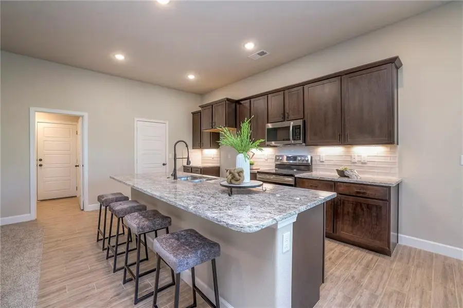 25235 W 92nd Terrace, Lenexa, KS 66227 - #3