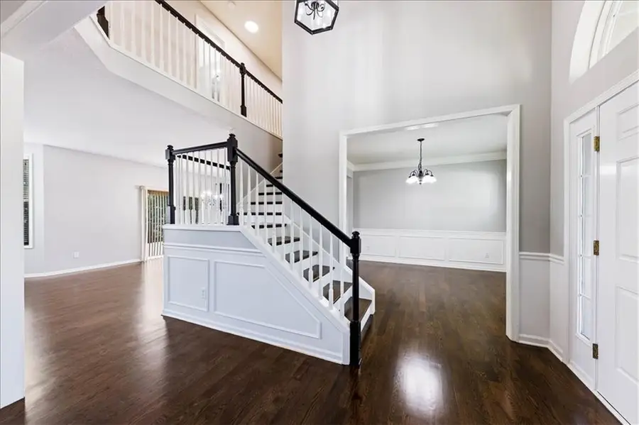 15609 Shawnee Drive, Overland Park, KS 66223 - #3