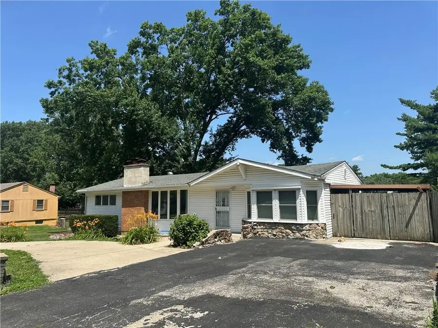 10520 E 28th Terrace S, Independence, MO 64052 - #2