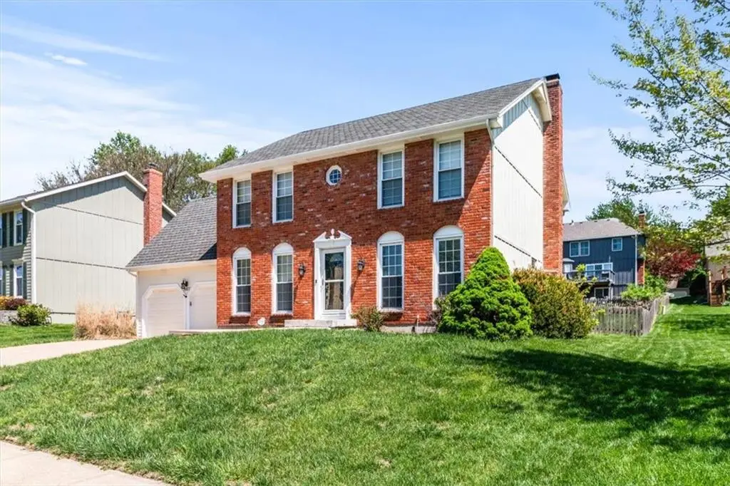 3907 Clearbrook Drive, Lees Summit, MO 64064 - #1