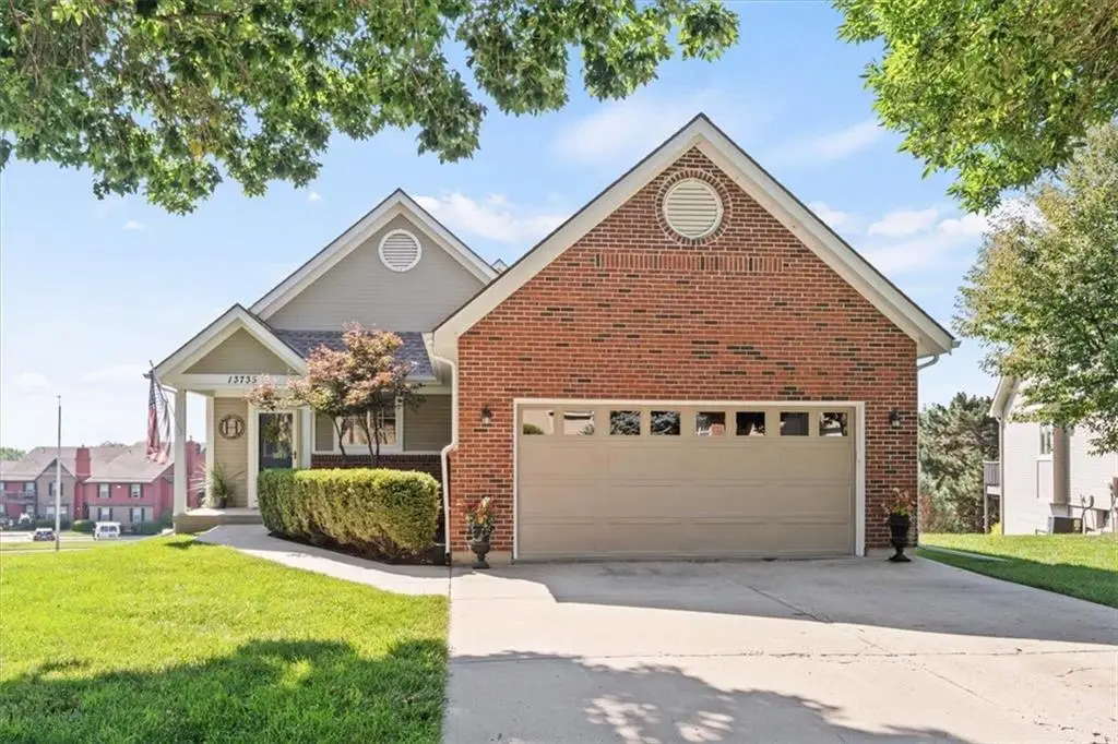 13735 Pembroke Circle, Leawood, KS 66224 - #1
