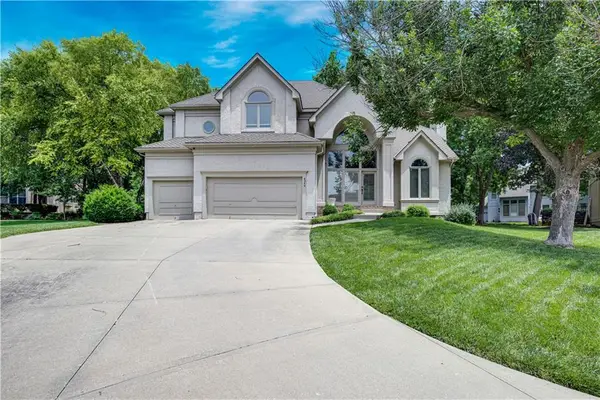 4344 W 132nd Terrace, Leawood, KS 66209