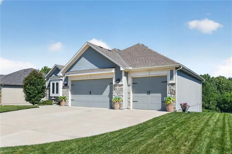 8126 NW 90th Terrace, Kansas City, MO 64153 - #3