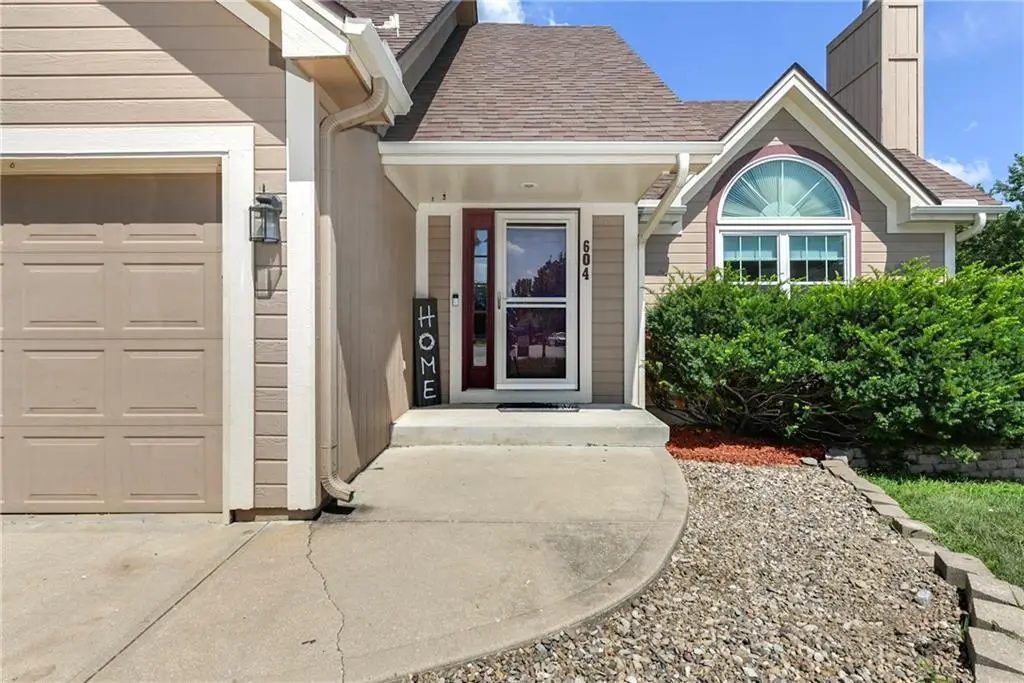 604 Hawthorne Place, Liberty, MO 64068 - #1