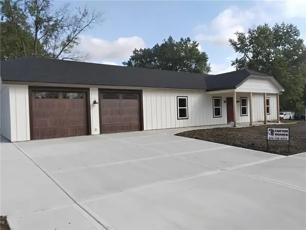 202 W Redwood Street, Archie, MO 64725
