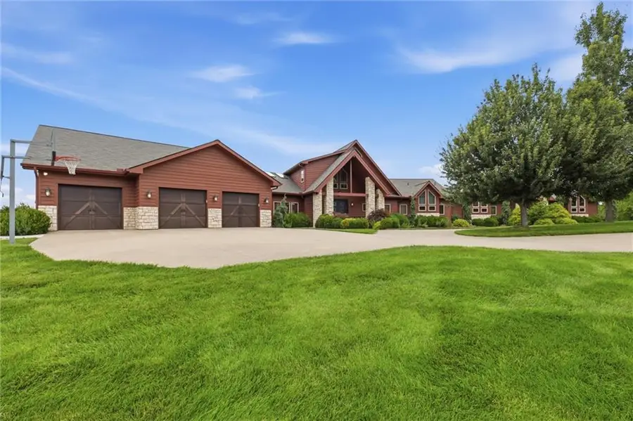5805 Malcolm Lake Road, Edgerton, MO 64444 - #2