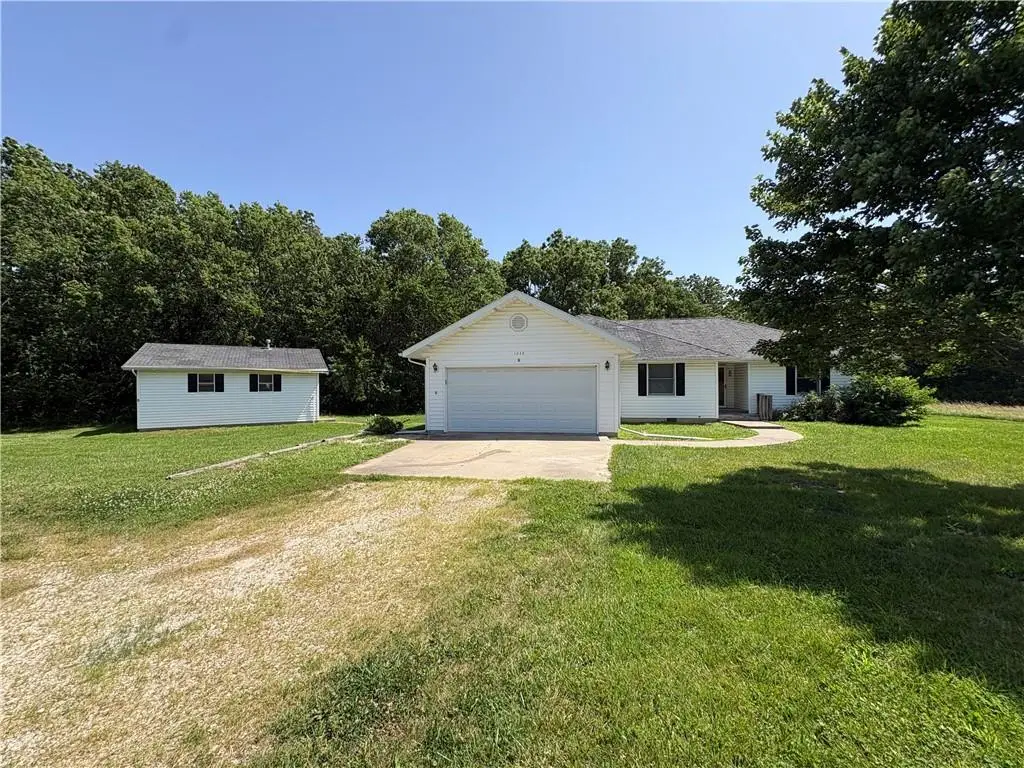 1046 475th Road, Centerview, MO 64019 - #1