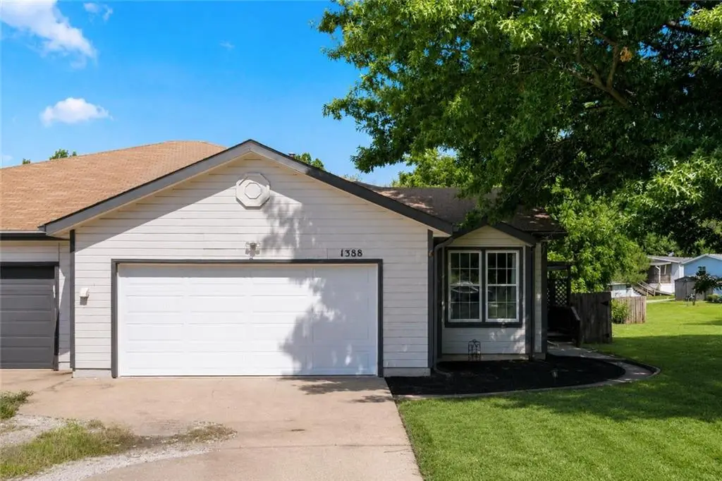 1388 N Ridge Parkway, Olathe, KS 66061 - #1