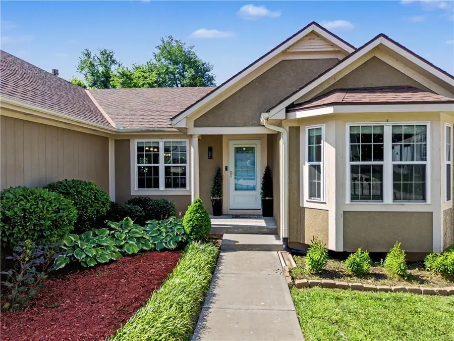 808 Old Stage Road, Pleasant Hill, MO 64080 - #2