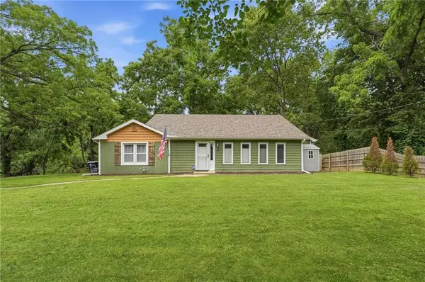 2410 NW 53rd Terrace, Kansas City, MO 64151