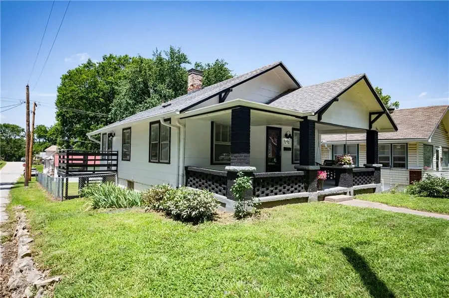 1242 S Hardy Street, Independence, MO 64052 - #2