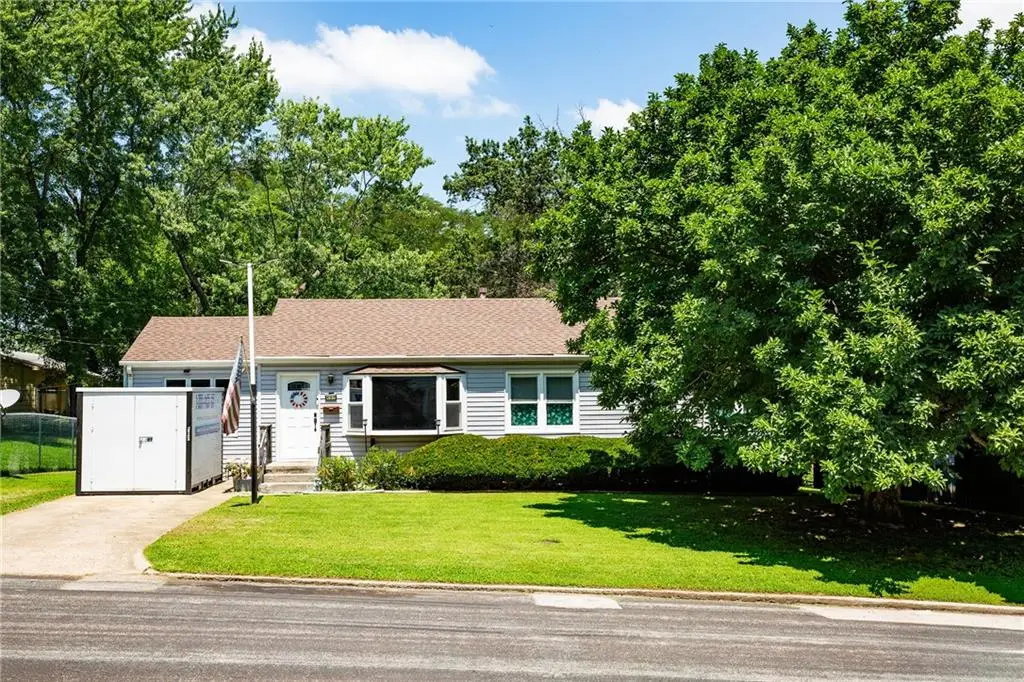 407 W North Street, Warrensburg, MO 64093 - #1