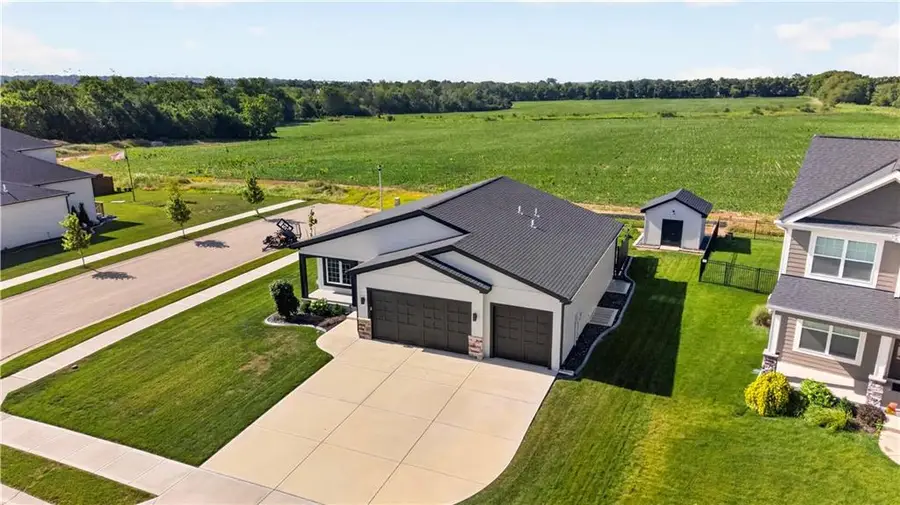 31757 W 168th Court, Gardner, KS 66030 - #2
