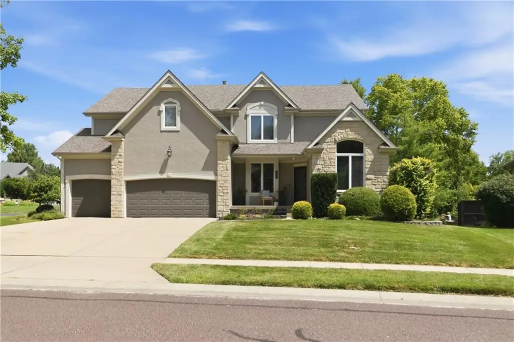 5308 W 161st Street, Overland Park, KS 66085 - #1