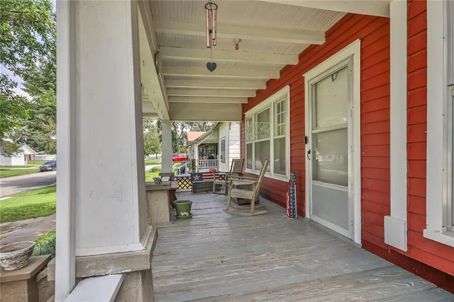 416 S 6th Street, Independence, KS 67301 - #3