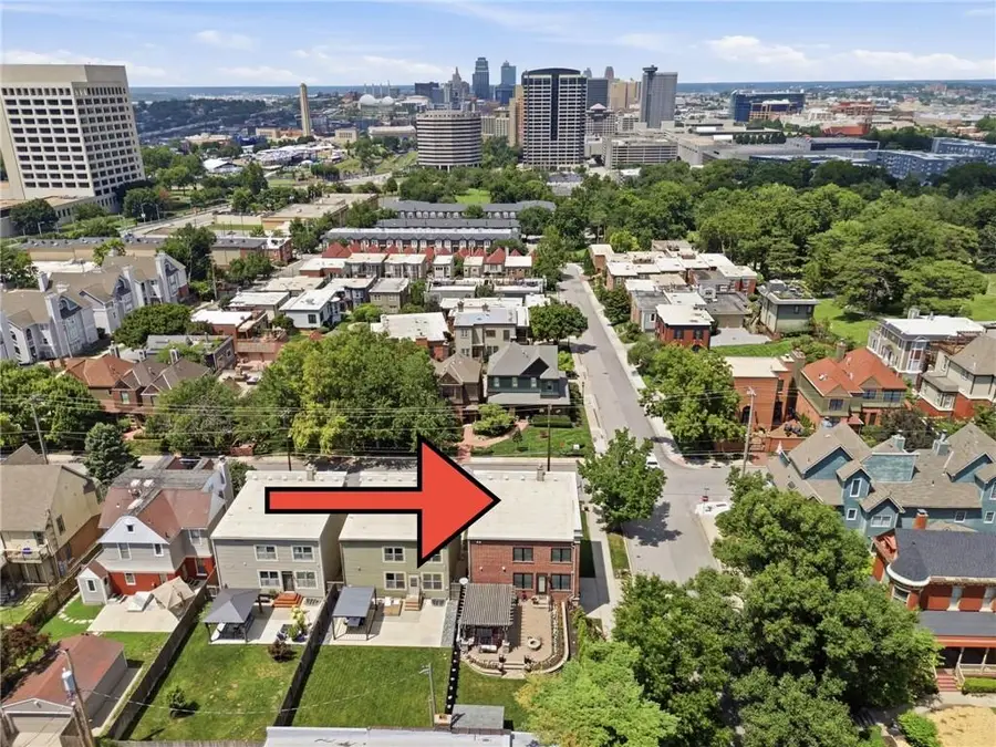 115 E 30th Street, Kansas City, MO 64108 - #2