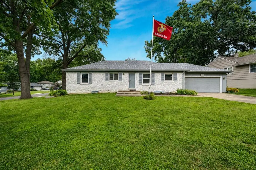 6214 W 86th Street, Overland Park, KS 66207 - #1
