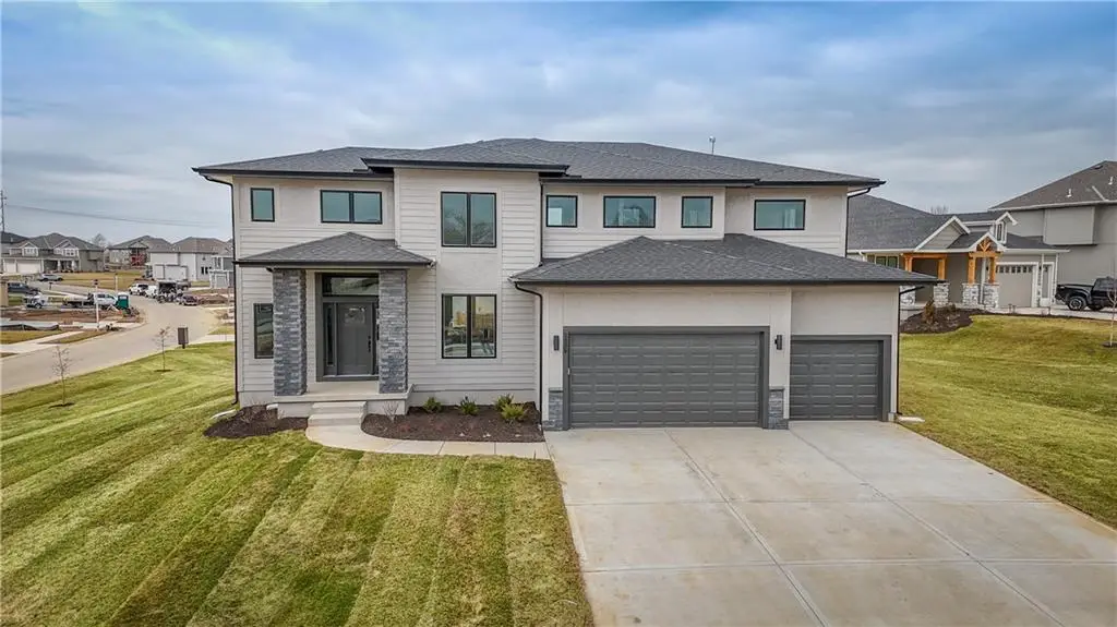 6009 Arapahoe Street, Shawnee, KS 66226 - #1