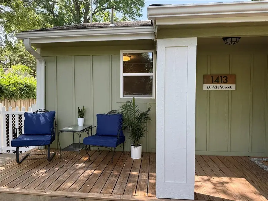 1413 W 4th Street, Lawrence, KS 66044 - #2