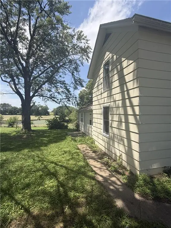 522 N Main Street, Blackburn, MO 65321 - #2