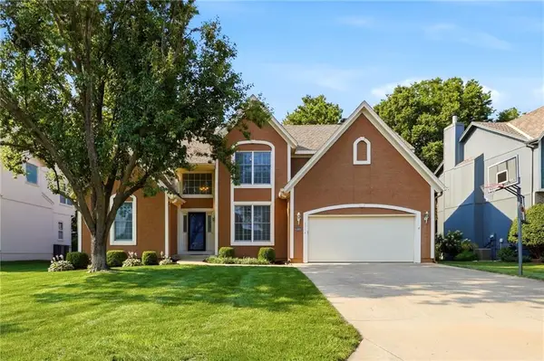 4714 W 139th Terrace, Overland Park, KS 66224