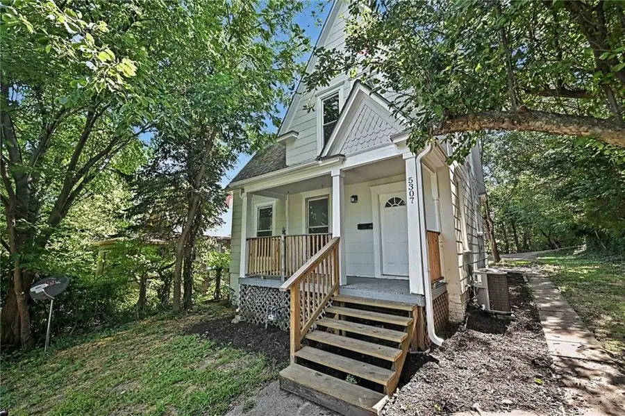 5307 Halsey Street, Saint Joseph, MO 64504 - #2