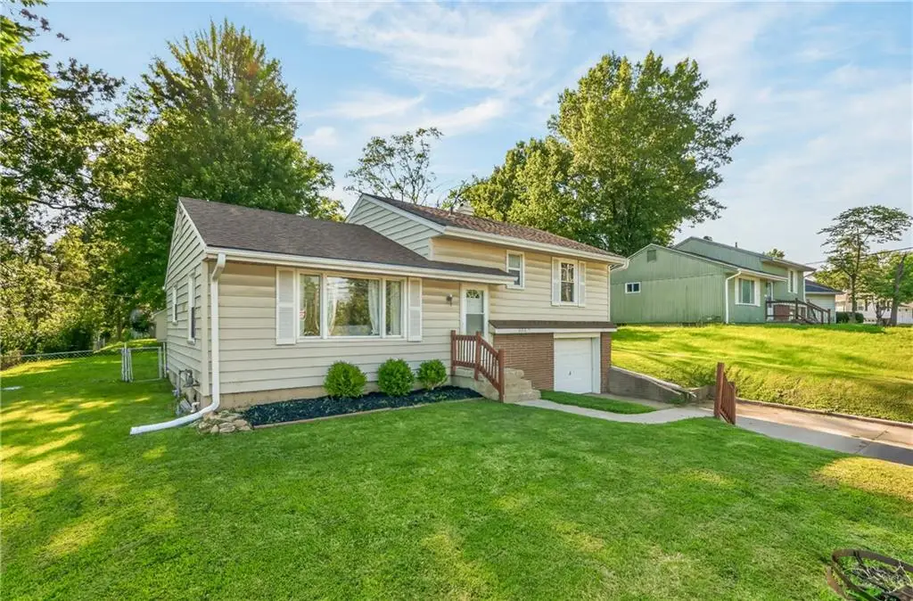 4148 N Brighton Avenue, Kansas City, MO 64117 - #1