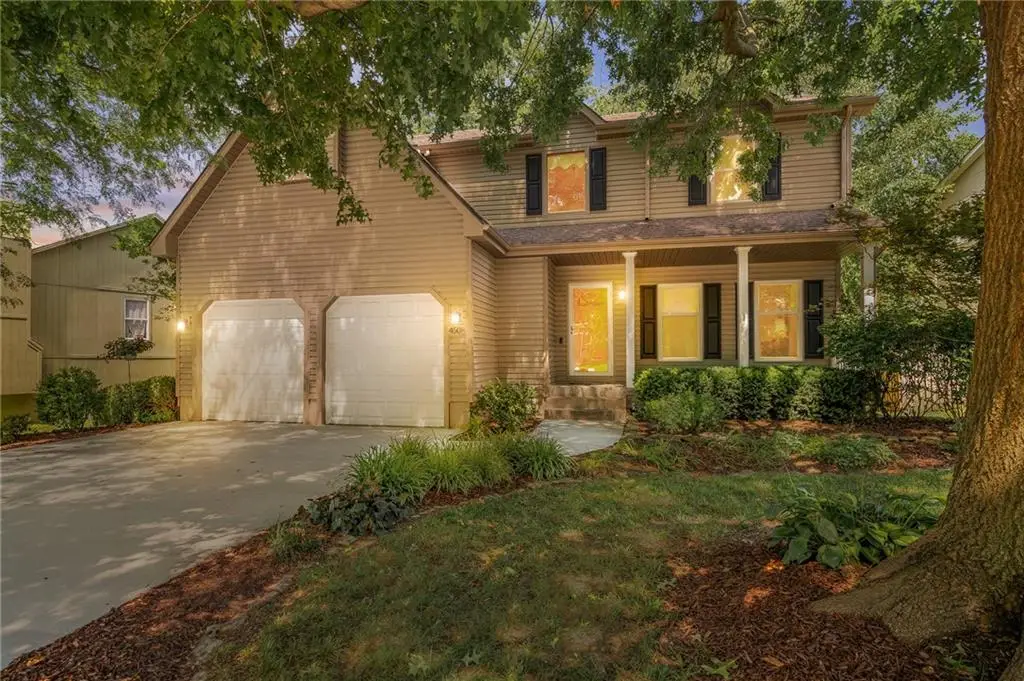4508 NE Kingston Drive, Lees Summit, MO 64064 - #1