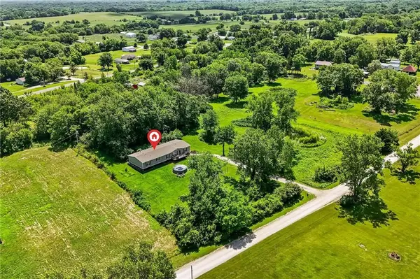 16095 Venus Road, Lawson, MO 64062