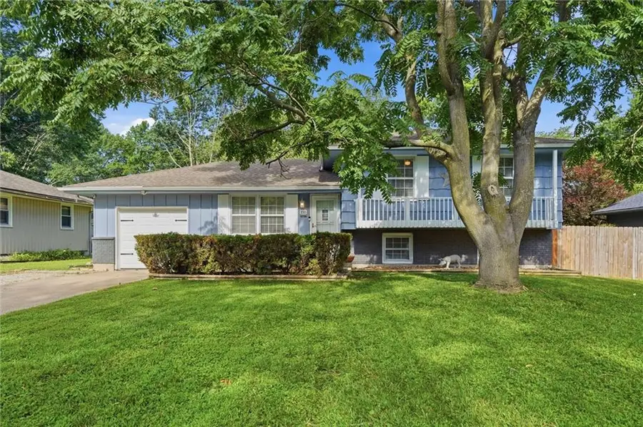 100 SW Alderson Place, Lees Summit, MO 64063 - #3