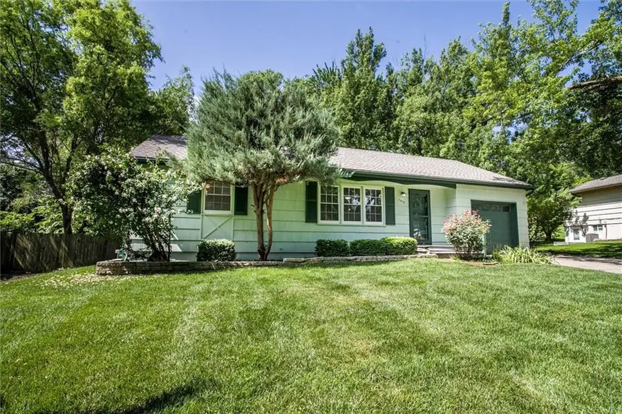 7409 75th Terrace, Kansas City, MO 64152 - #2