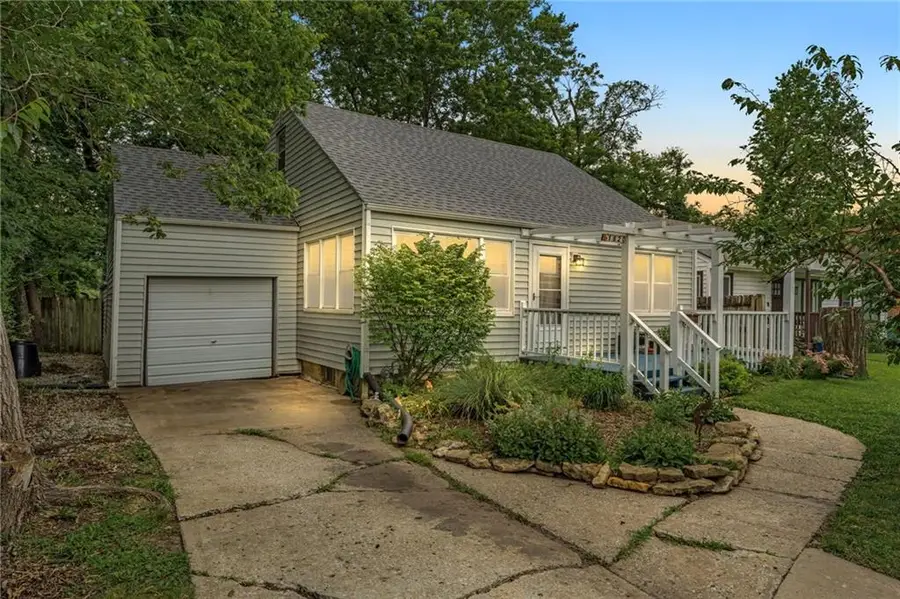 1820 Vermont Street, Lawrence, KS 66044 - #3