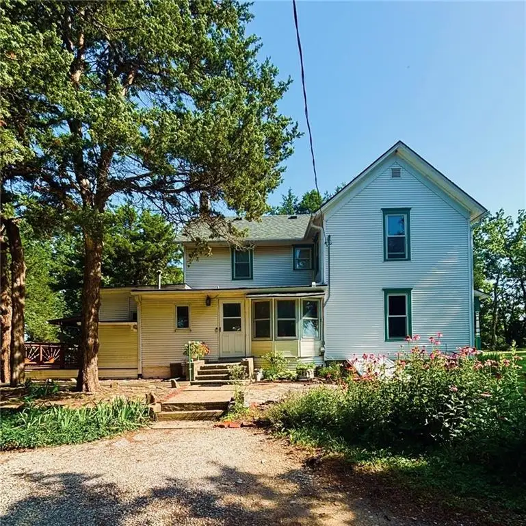 1033 E 1800 Road, Lawrence, KS 66046 - #2