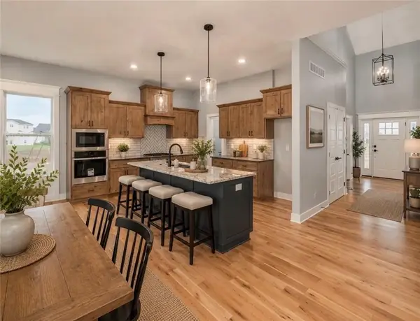 6004 Apache Drive, Shawnee, KS 66226