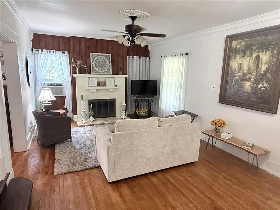 112 N 1st Street, Independence, KS 67301 - #3